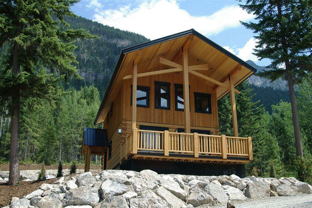 Mount 7 Lodges Golden Luaran gambar