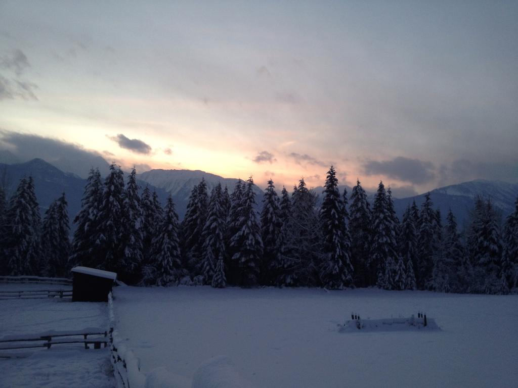 Mount 7 Lodges Golden Luaran gambar