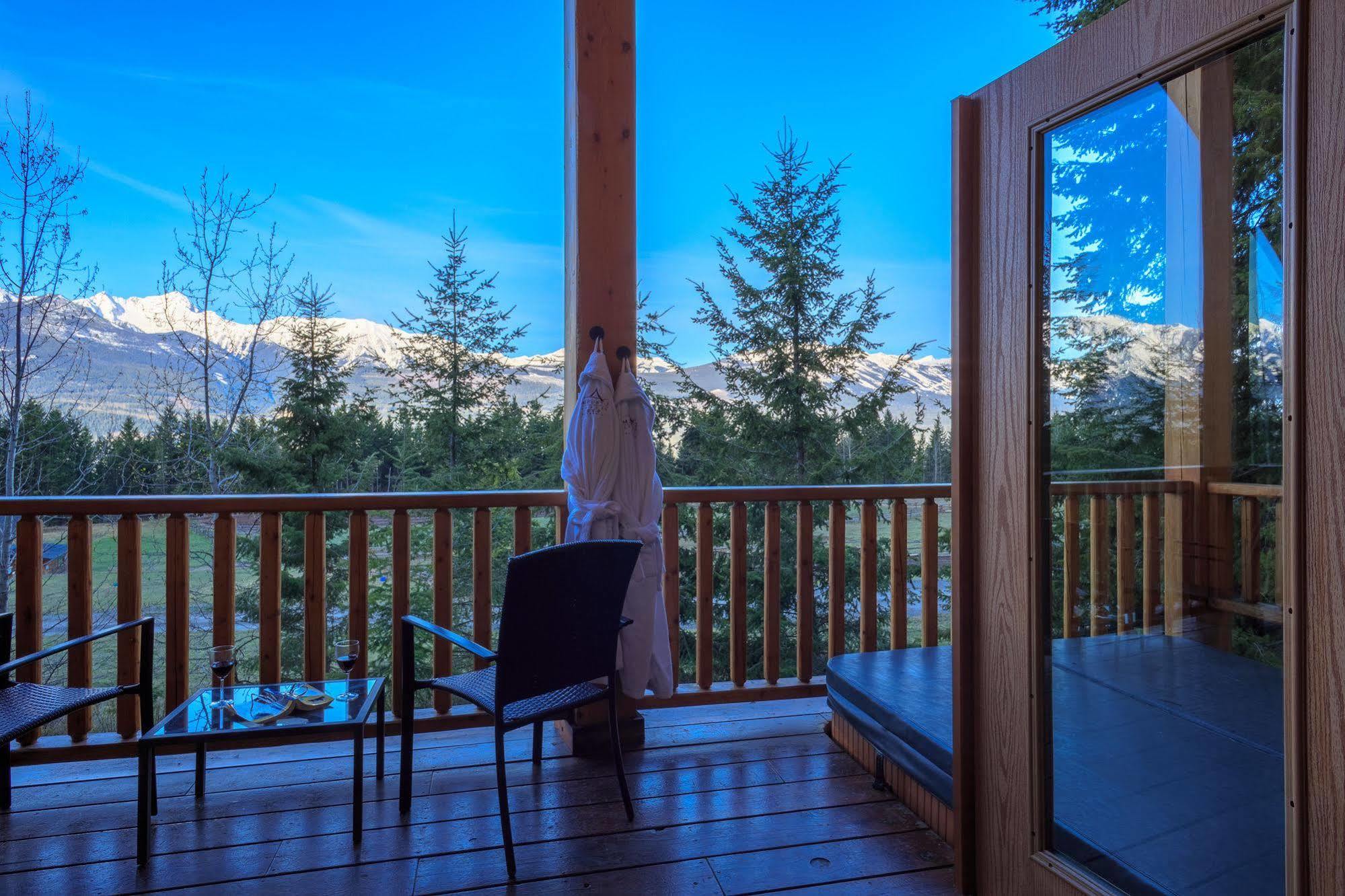 Mount 7 Lodges Golden Luaran gambar