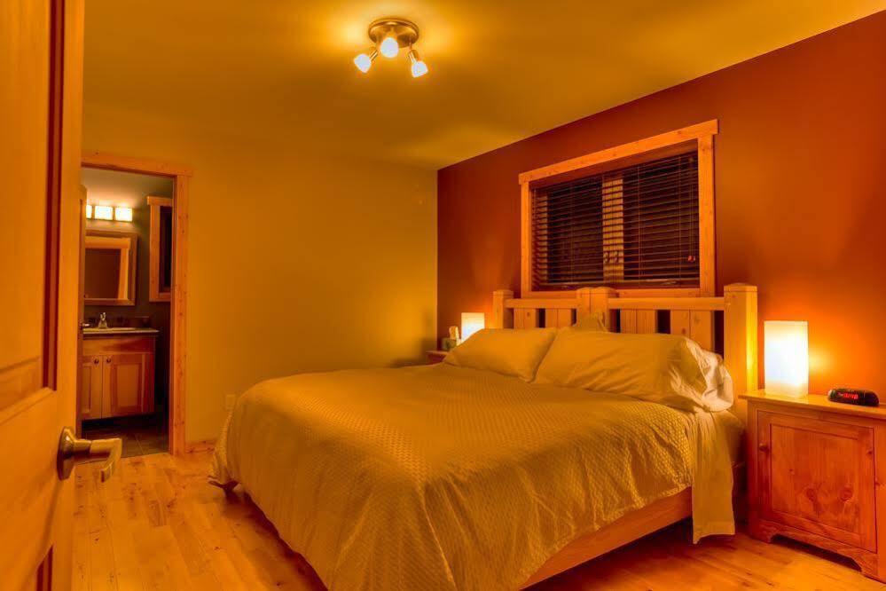 Mount 7 Lodges Golden Luaran gambar